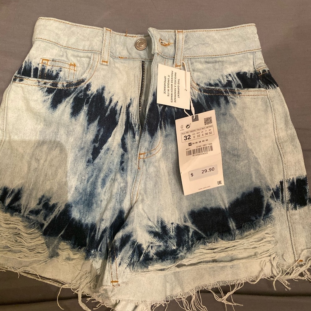 short jeans zara
